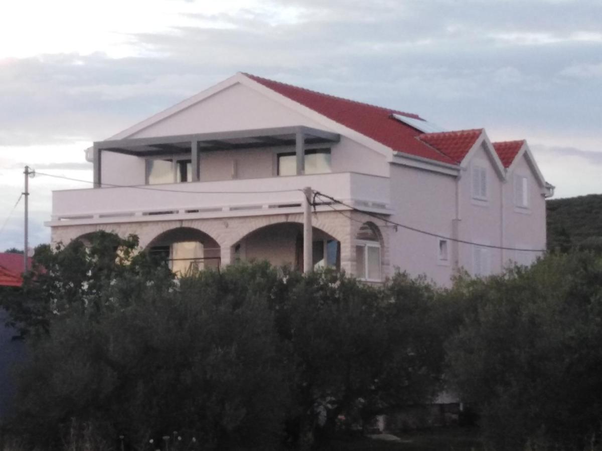 Sukošan Solmaris Apartments מראה חיצוני תמונה