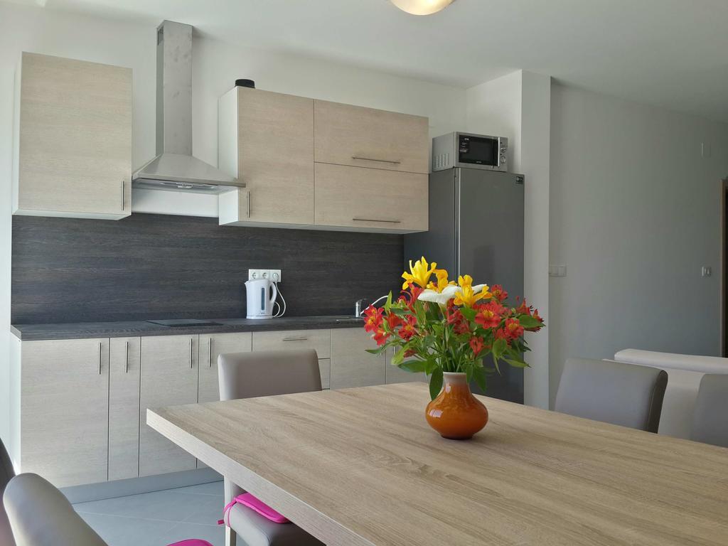 Sukošan Solmaris Apartments מראה חיצוני תמונה