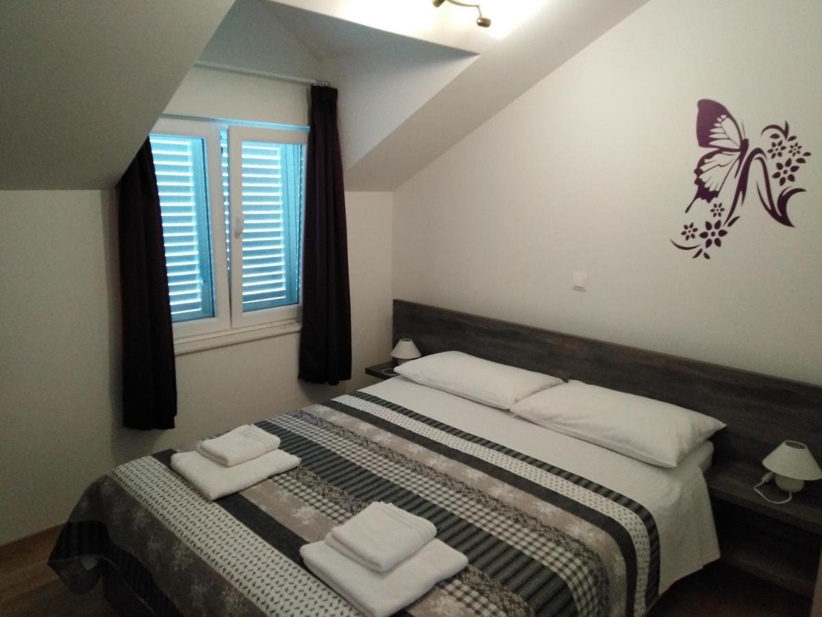 Sukošan Solmaris Apartments מראה חיצוני תמונה