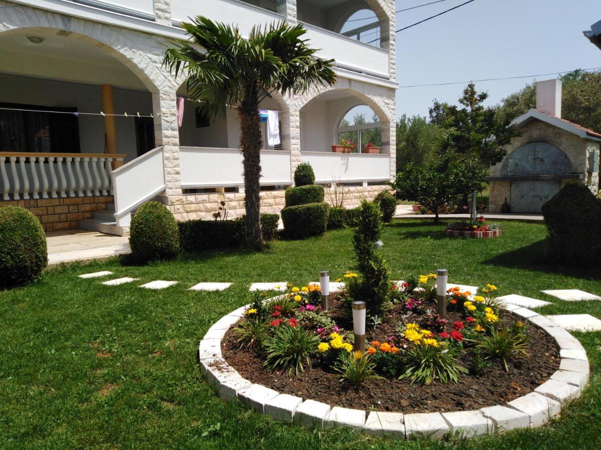 Sukošan Solmaris Apartments מראה חיצוני תמונה